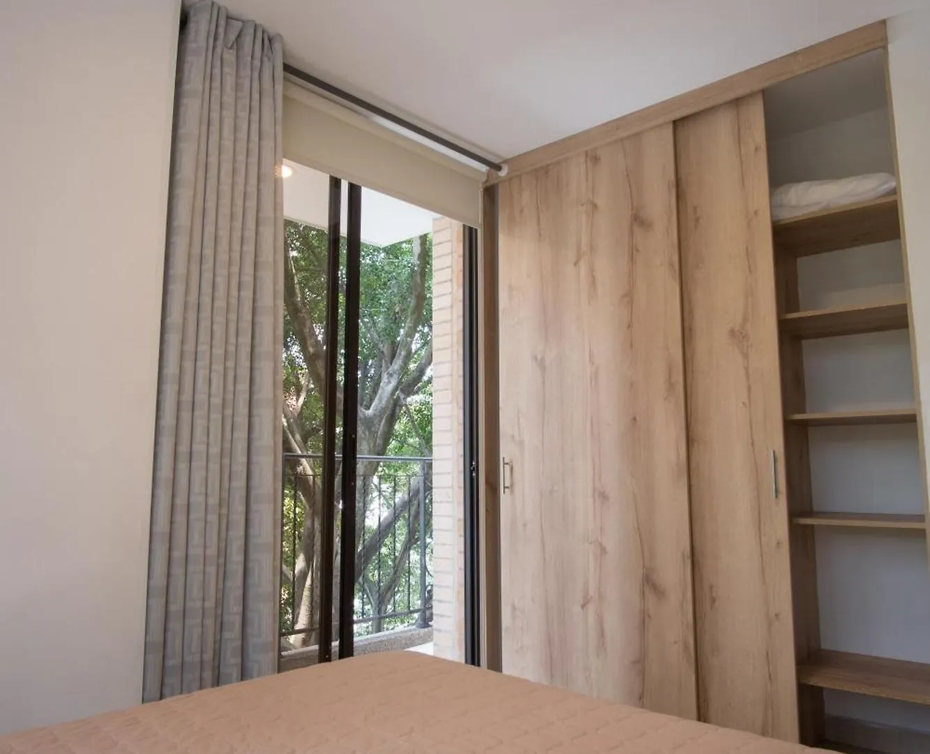 Aparthotel Edificio Fenicia Lofts Laureles Medellín