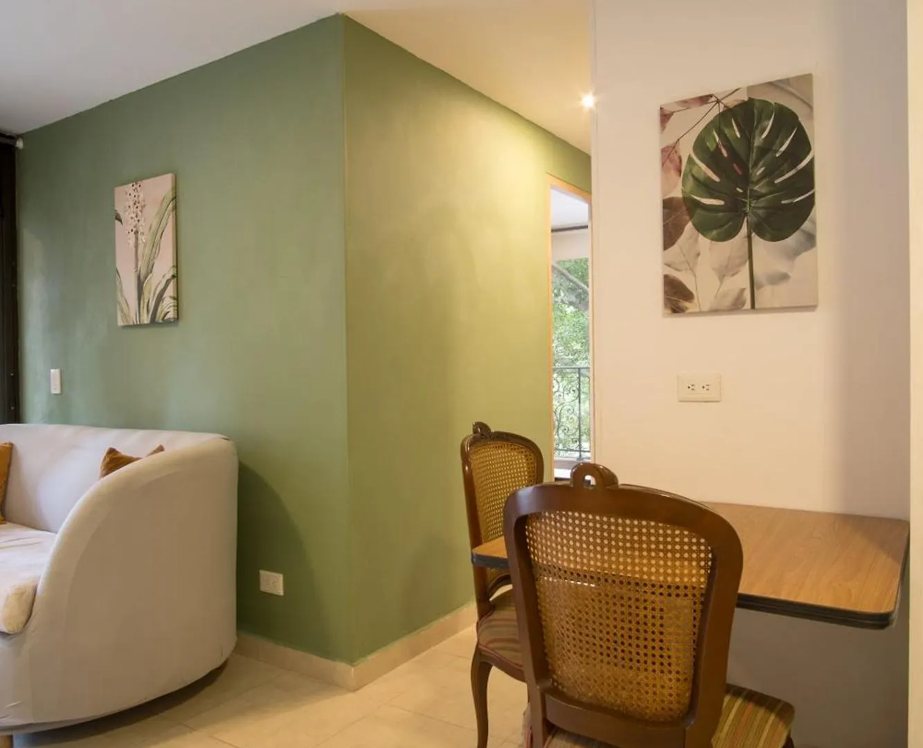 Aparthotel Edificio Fenicia Lofts Laureles Medellín