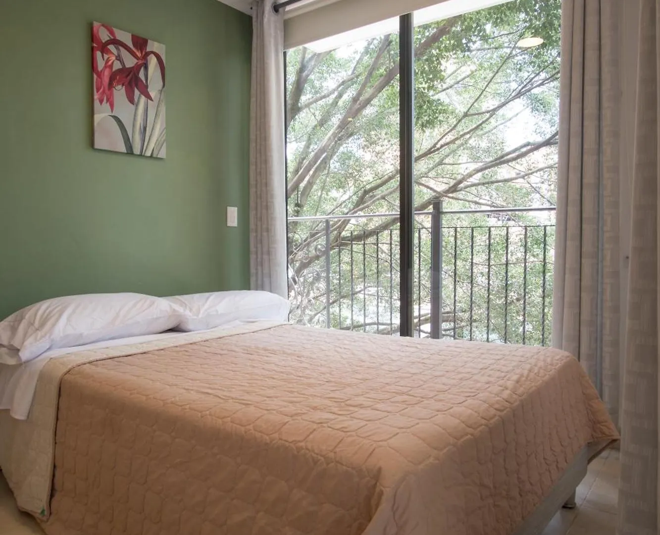 Aparthotel Edificio Fenicia Lofts Laureles Medellín