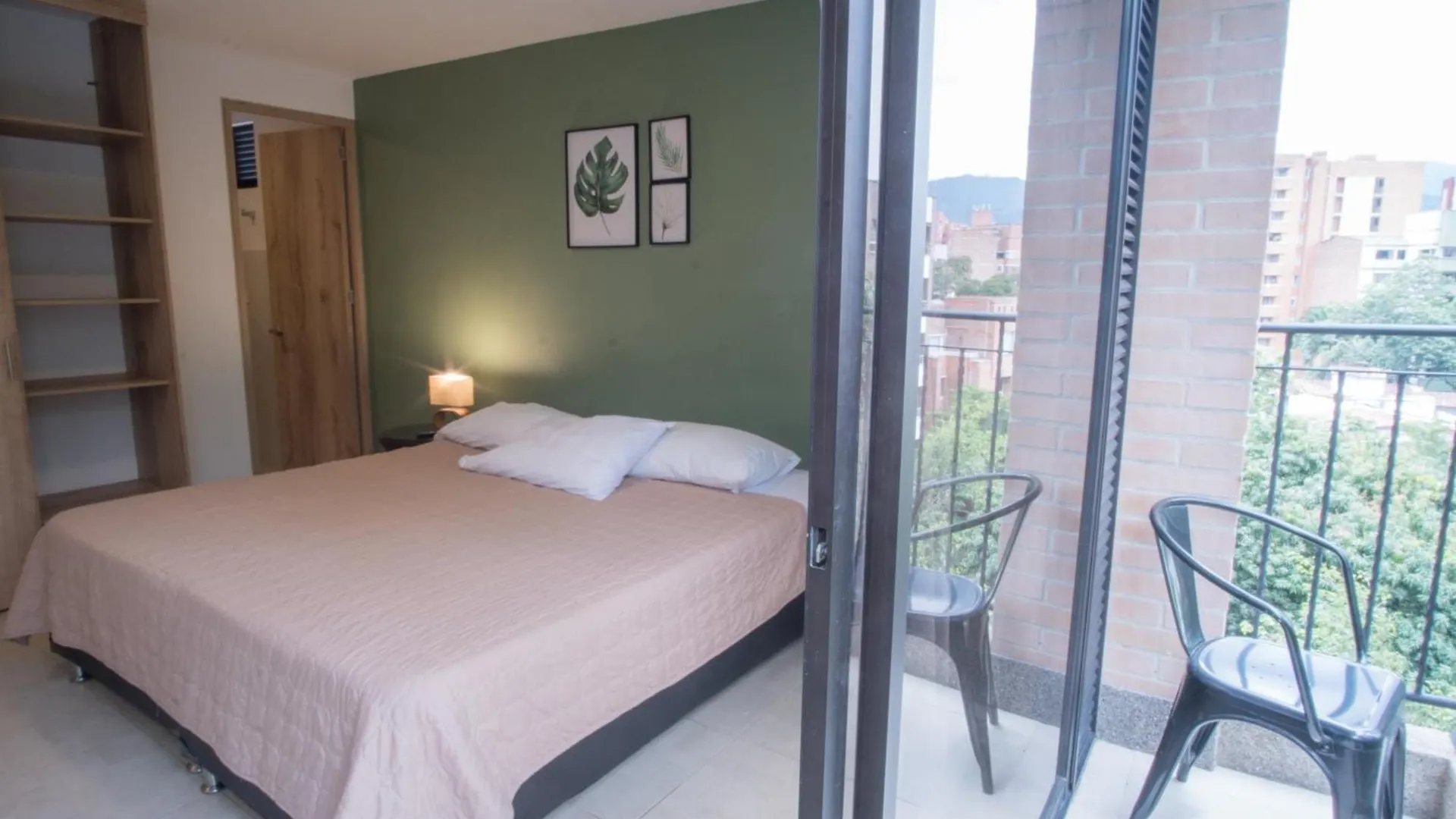 Aparthotel Edificio Fenicia Lofts Laureles Medellín