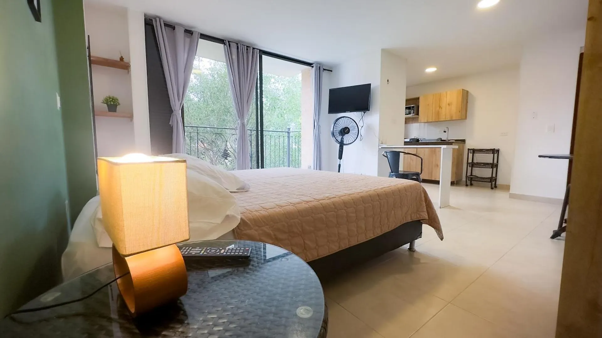 Aparthotel Edificio Fenicia Lofts Laureles Medellín