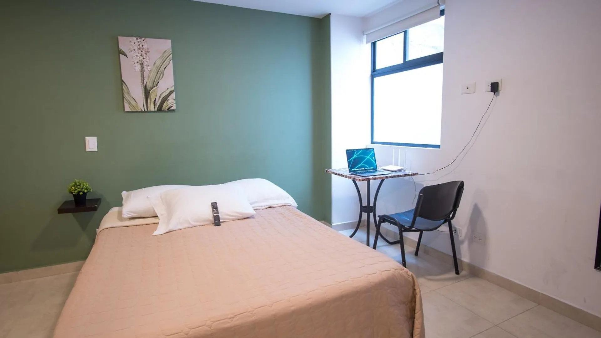 Aparthotel Edificio Fenicia Lofts Laureles Medellín