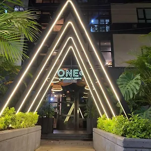 One Laureles Apartahotel