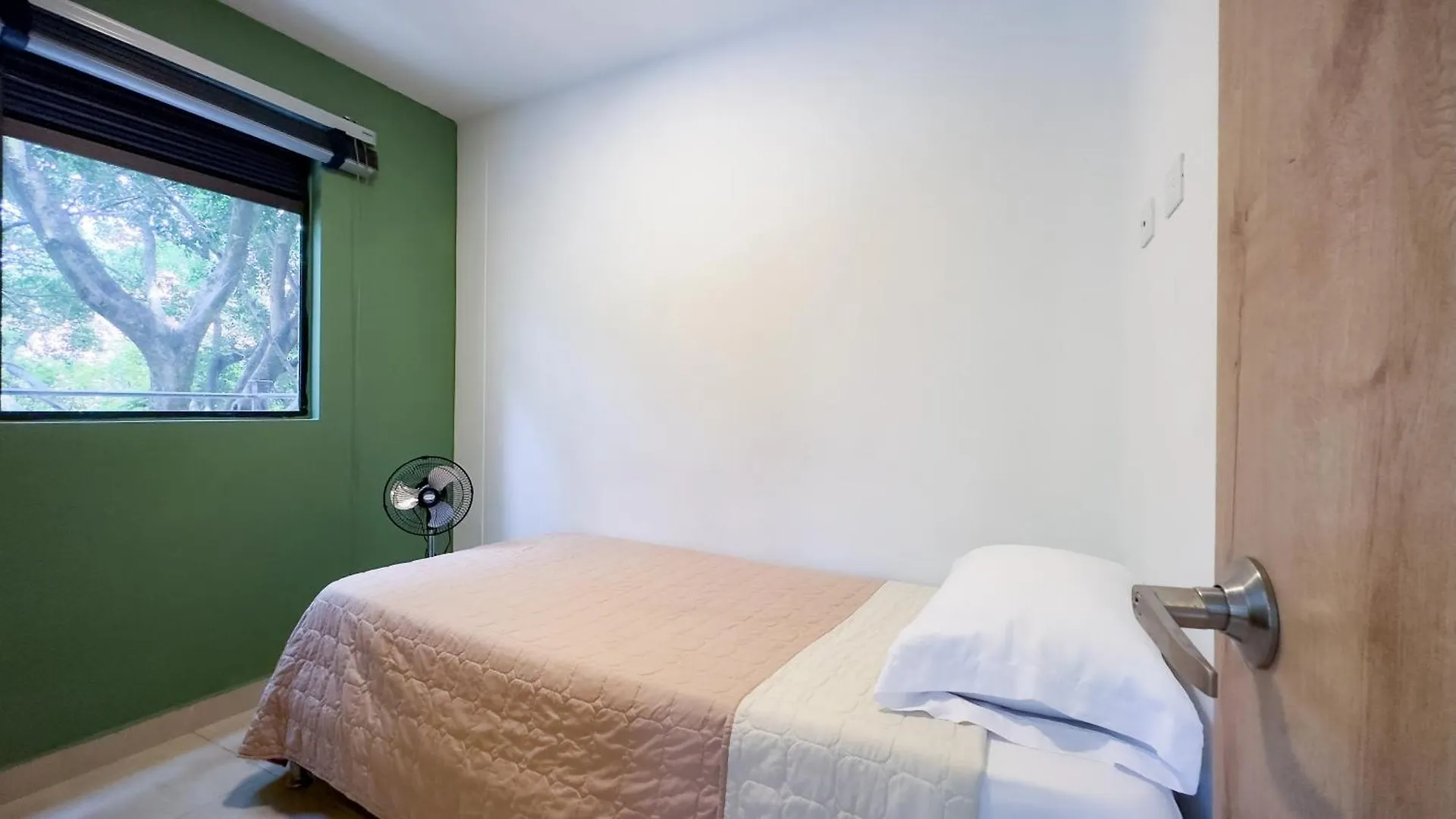 Aparthotel Edificio Fenicia Lofts Laureles Medellín 0*,  Kolumbie