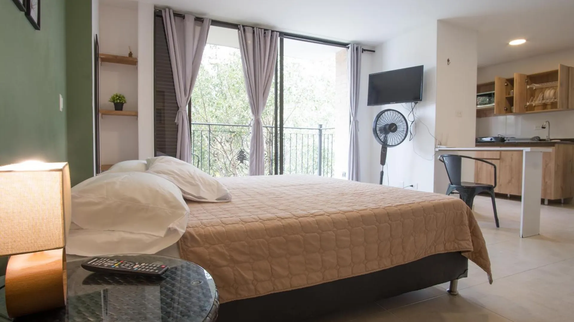 Aparthotel Edificio Fenicia Lofts Laureles Medellín Kolumbie